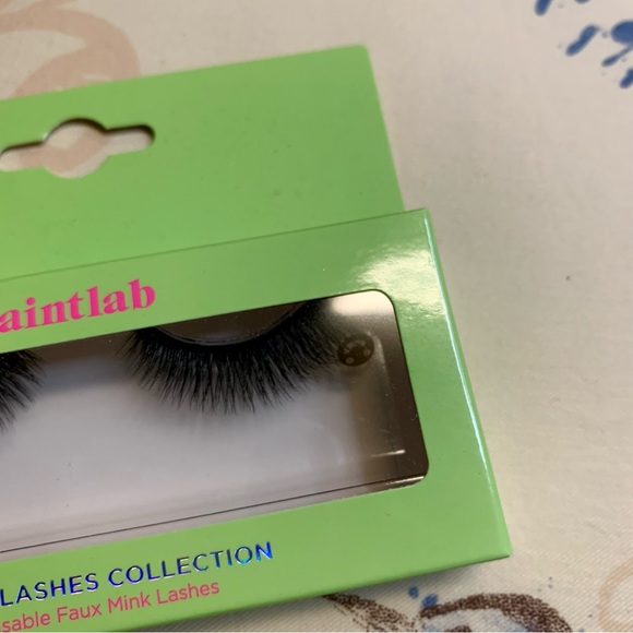 💜 Paint Lab Happy Face False Eyelashes - Picture 5 of 6